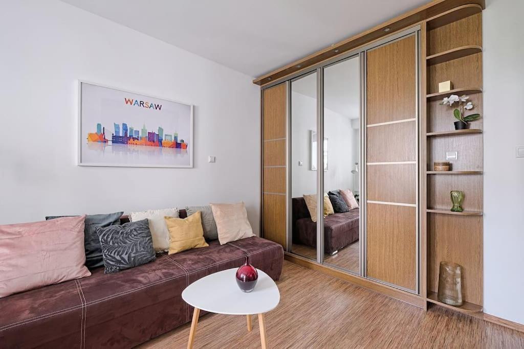 Urbannest- Sonaty 6c Apartament